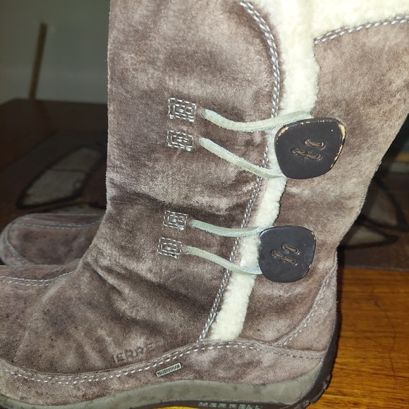 Merrell Yarra Womans Waterproof Boots Primaloft Polartec Lining Brown 8 Outside - Picture 2 of 10